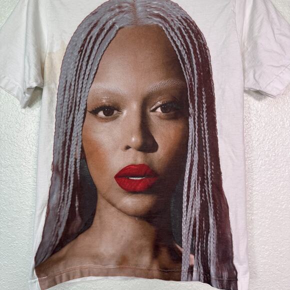 Beyonce Cowboy Carter Tour Shirt Small Star Rodeo Chitlin Circuit Merch MISPRINT - Picture 4 of 12